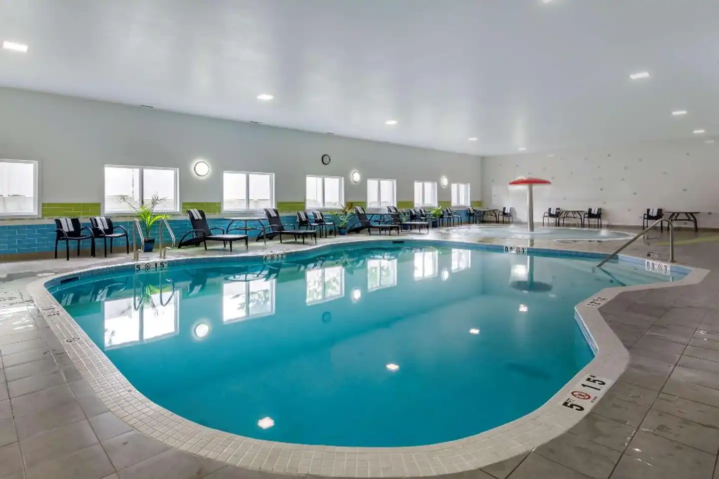 Hampton Inn & Suites by Hilton Edmonton/West Wellness