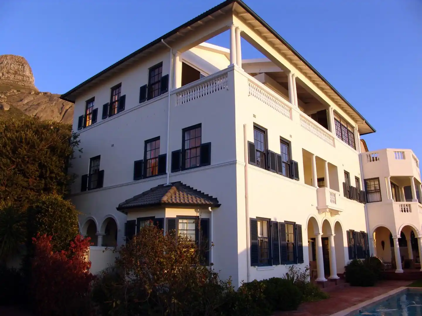 The Walden Suites Aussenansicht