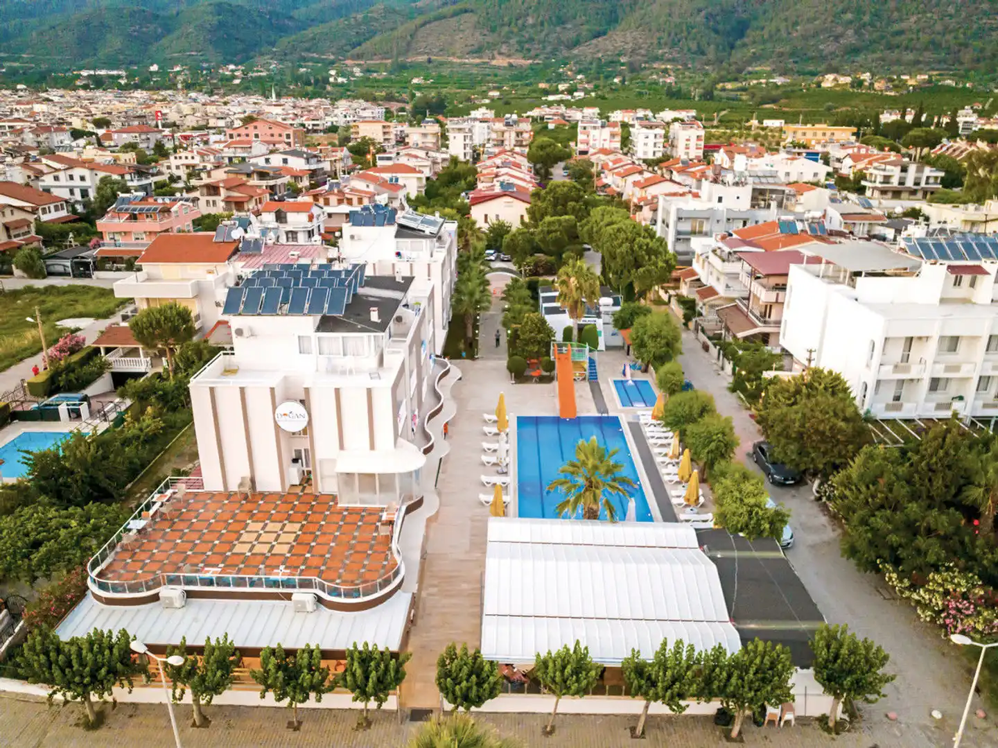 Dogan Beach Resort Aussenansicht