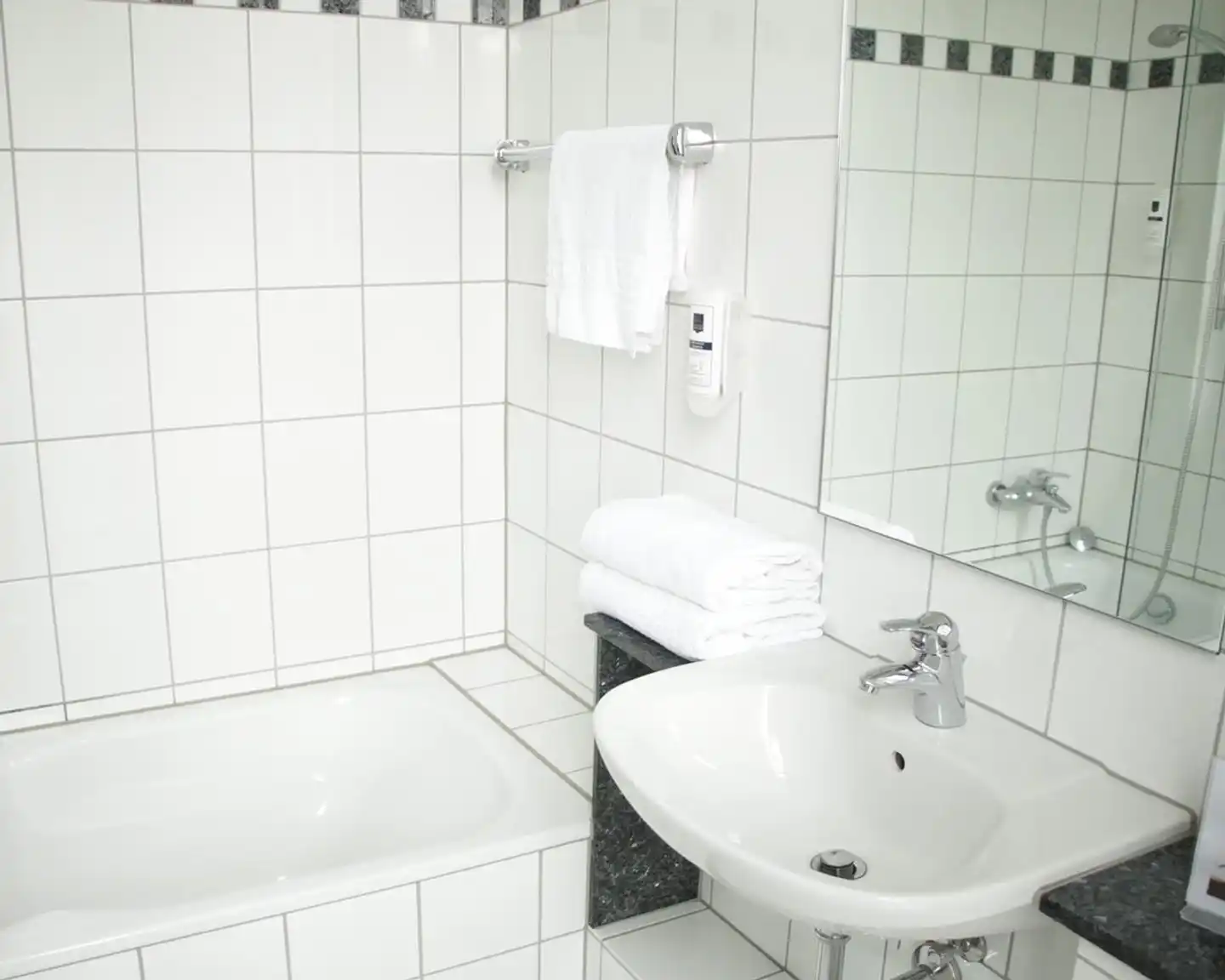 Z&B Hotel Badezimmer