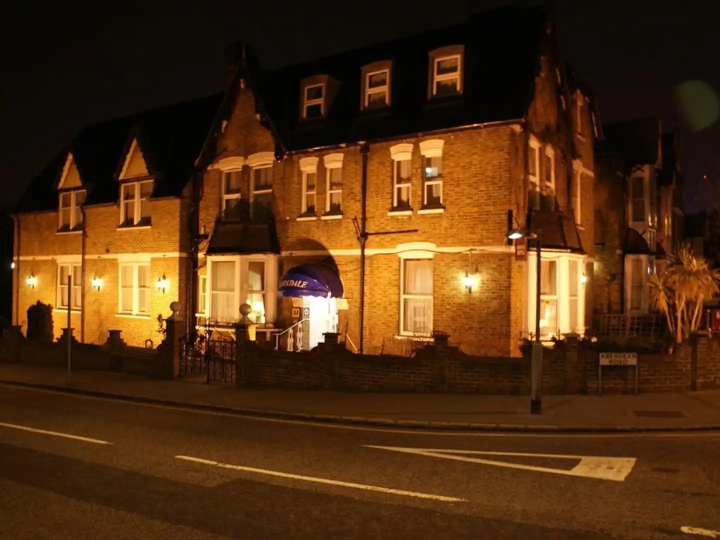 Kirkdale Aussenansicht