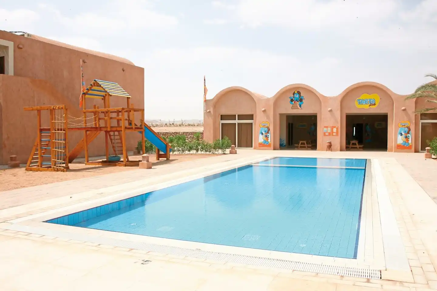 Gemma Resort Pool