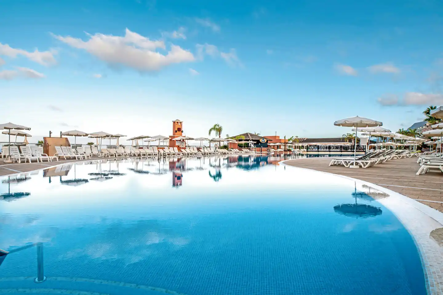 Landmar Costa Los Gigantes Pool