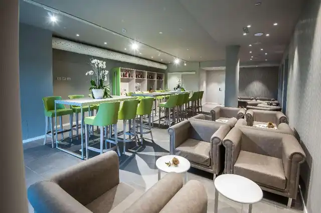 Hotel Horizon Wellness & Spa Resort, BW Signature Collection Bar