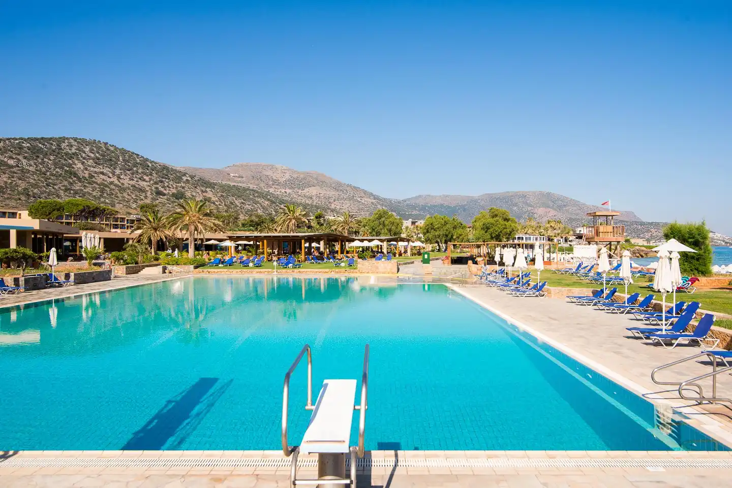 Kernos Beach Pool