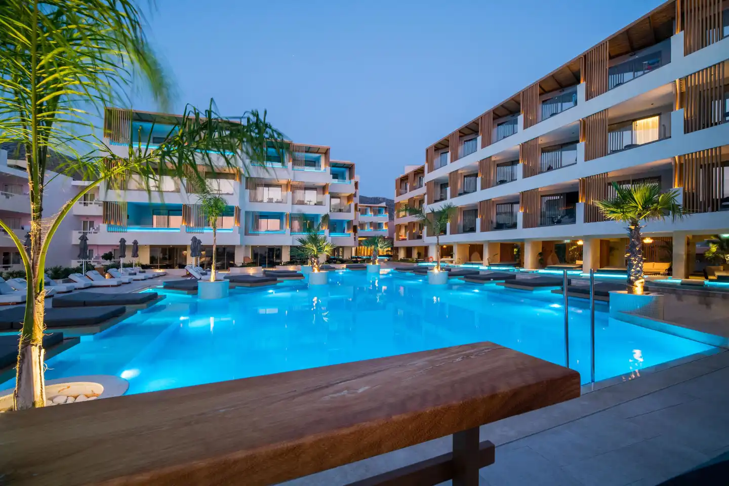 Akasha Beach Hotel & Spa POOL