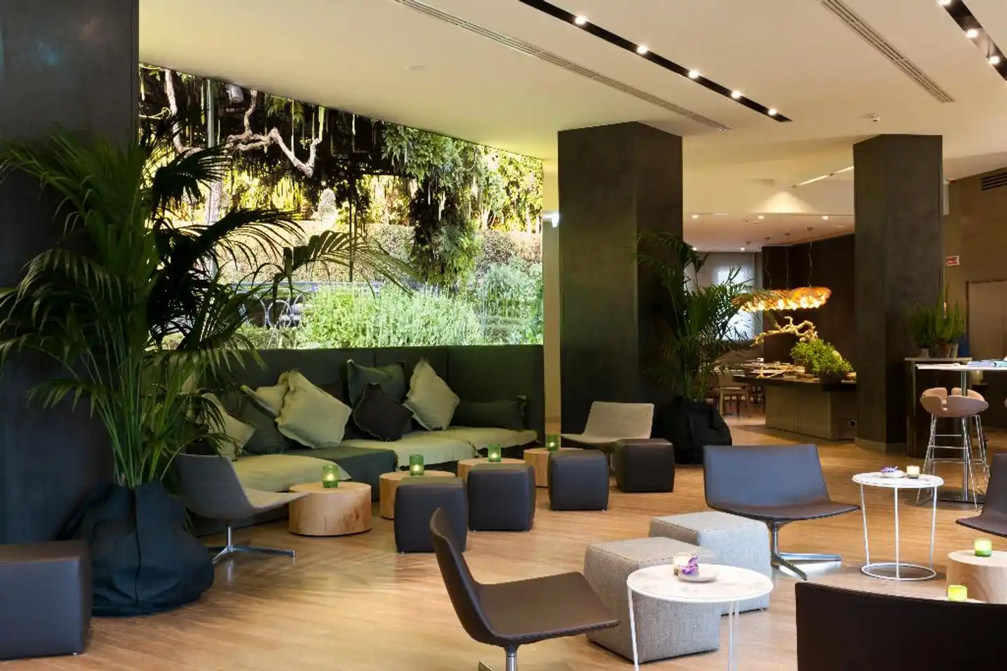 Starhotels Echo Lobby