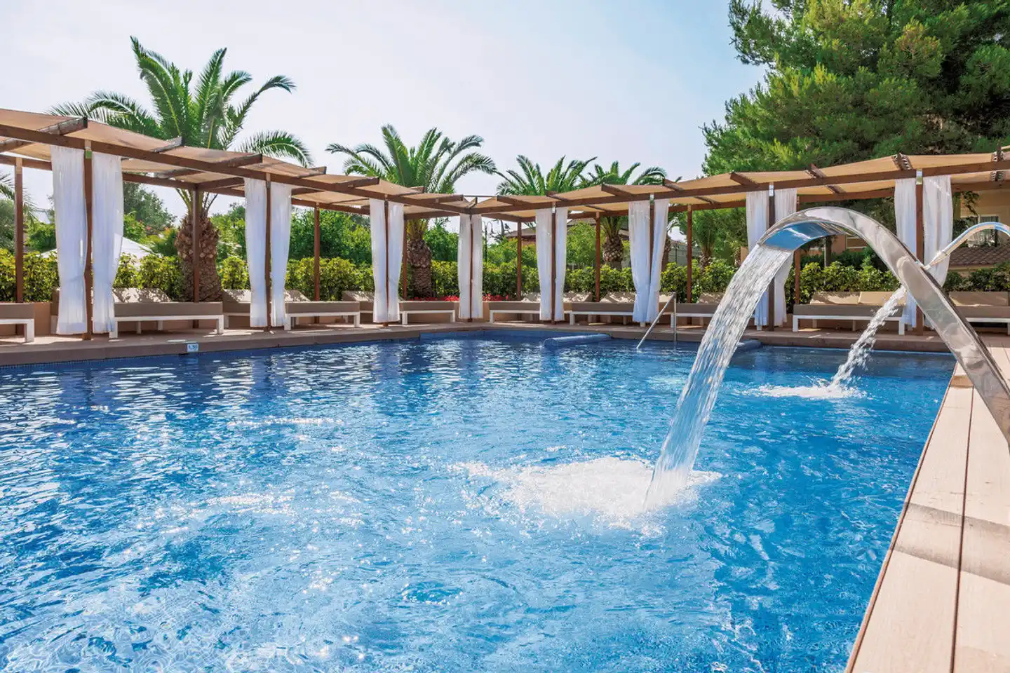 Zafiro Ca'n Picafort Pool