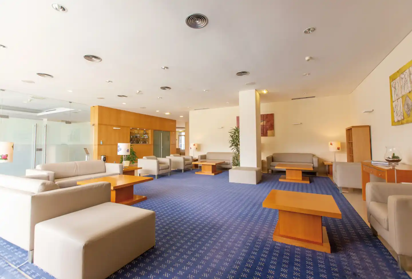 MS Vila Nova Hotel Lobby