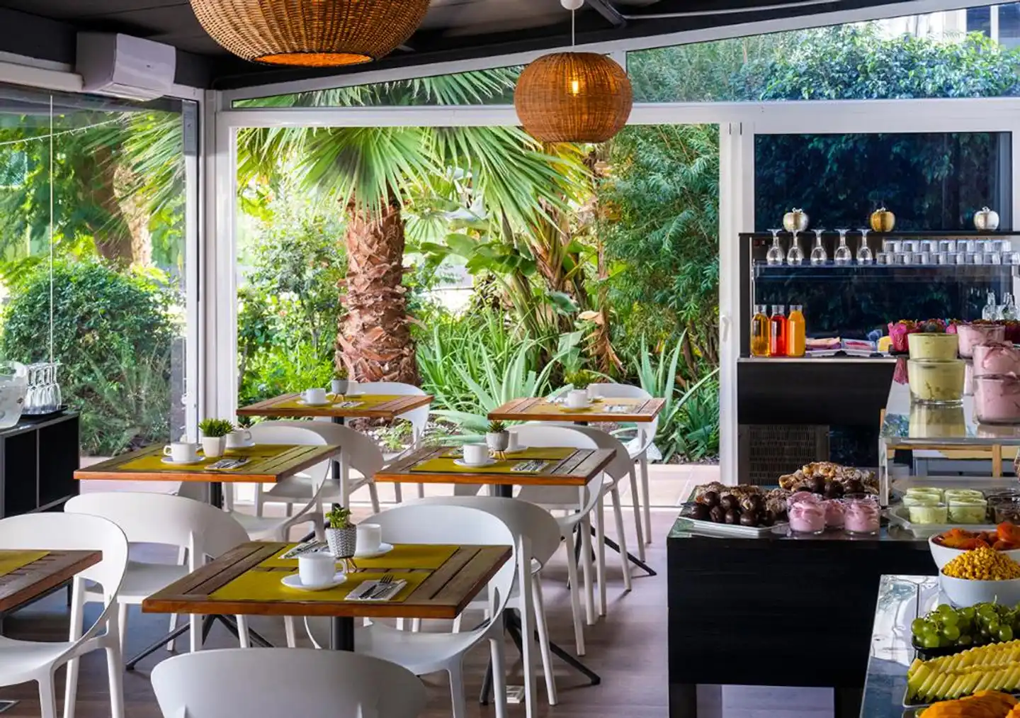 AxelBeach Maspalomas - Apartments and Lounge Club - Adults Only Restaurant