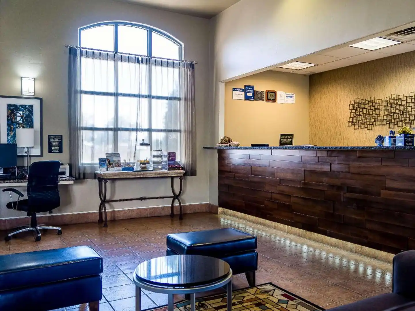 Best Western Alamosa Inn Lobby