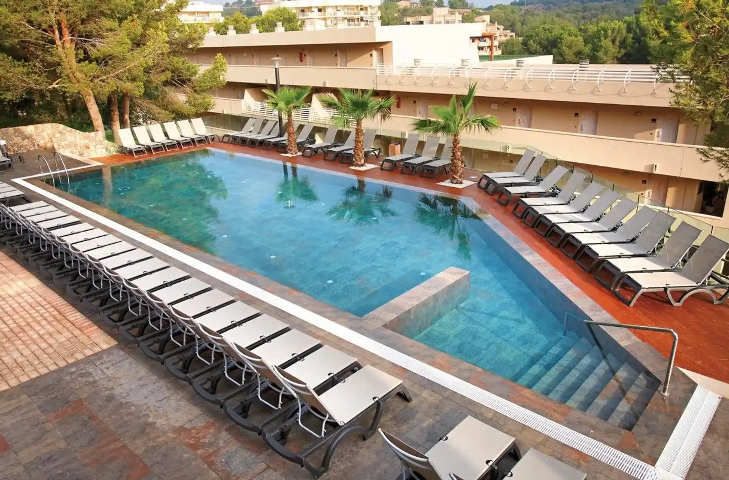 Occidental Cala Viñas Pool