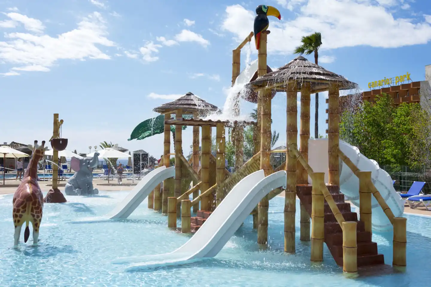 HSM Canarios Park Pool