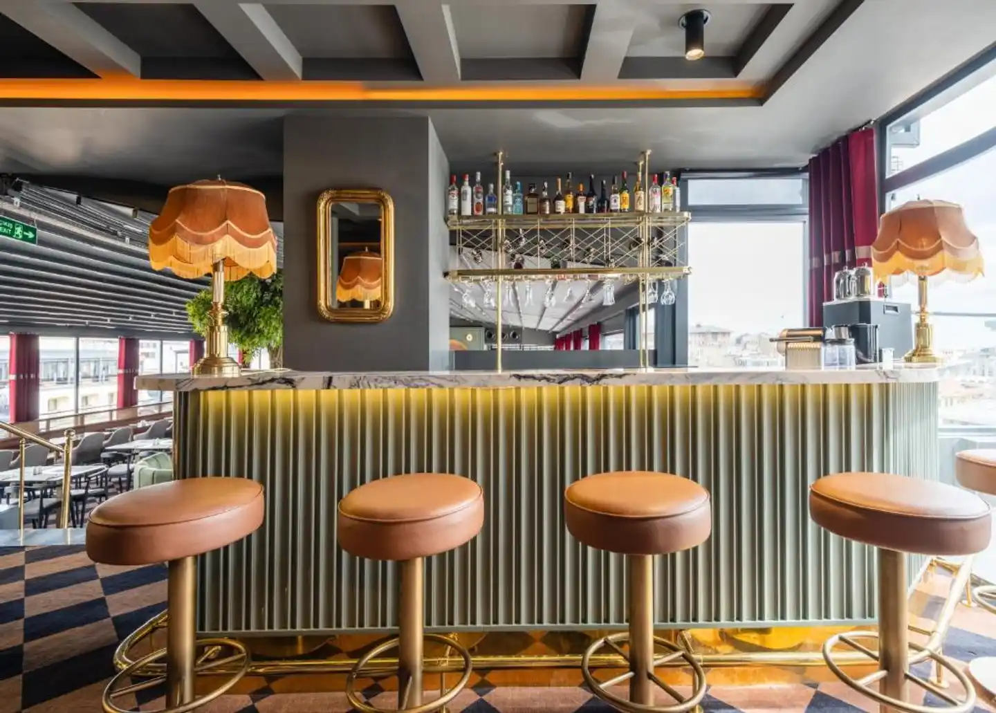 Hotel Yigitalp Bar