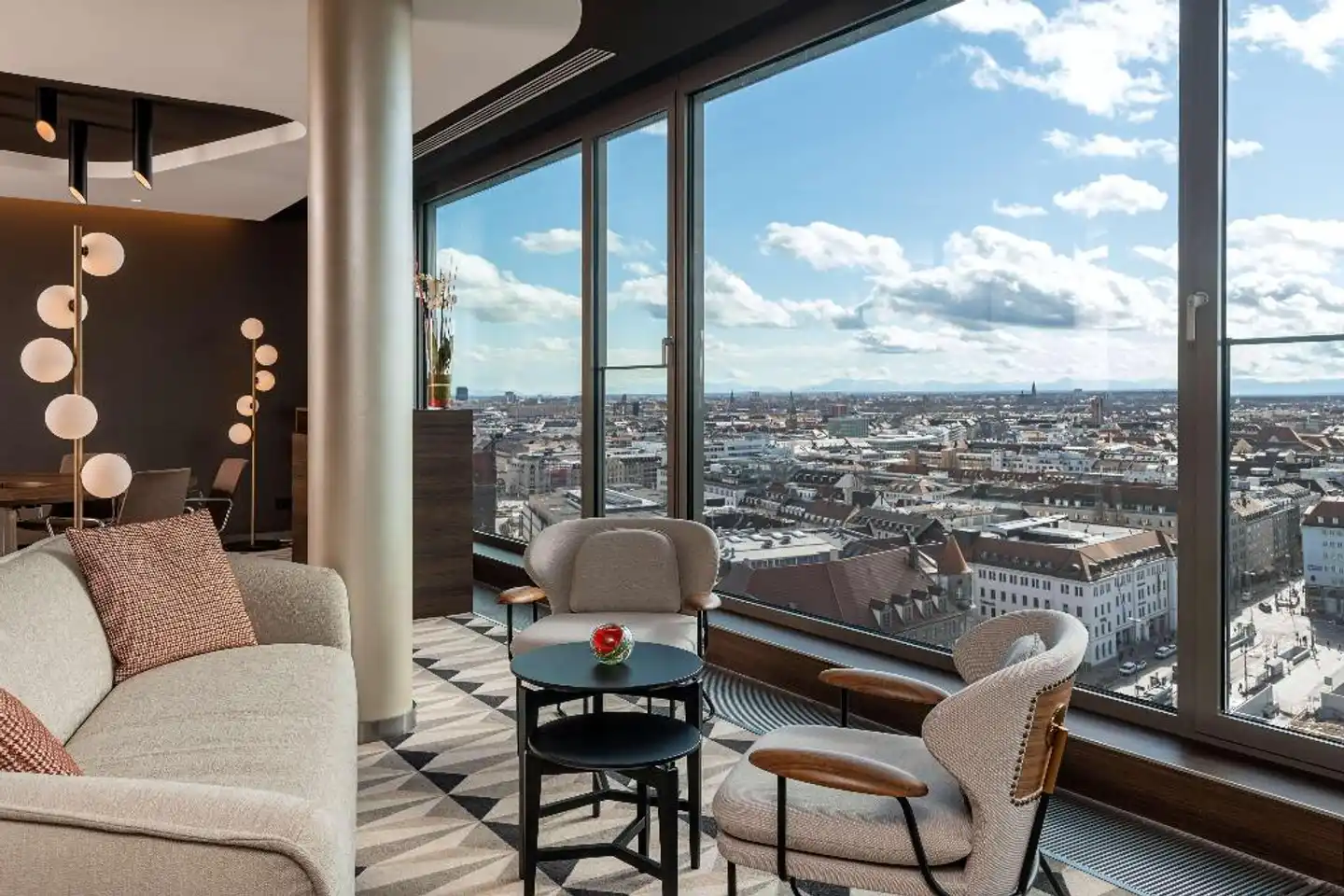 NH Collection München Bavaria Terrasse