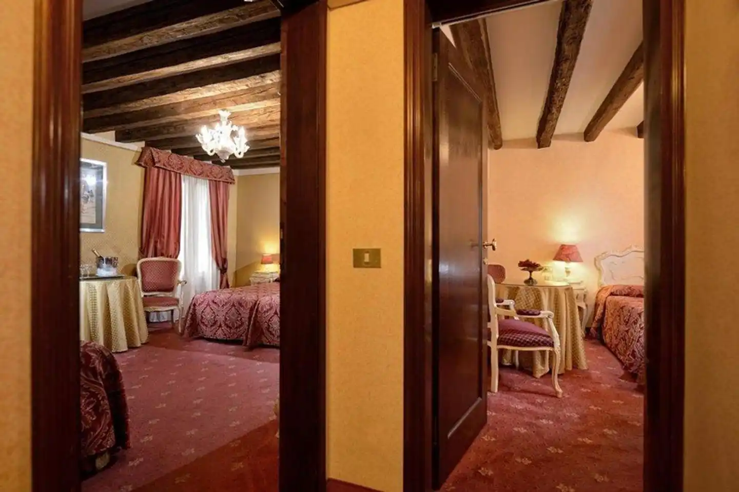 Hotel Ambassador Tre Rose Wohnbeispiel