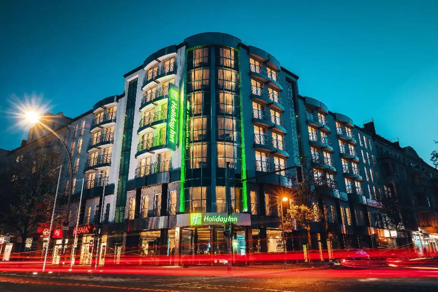 Holiday Inn Berlin City Centre East Prenzlauer Allee Aussenansicht