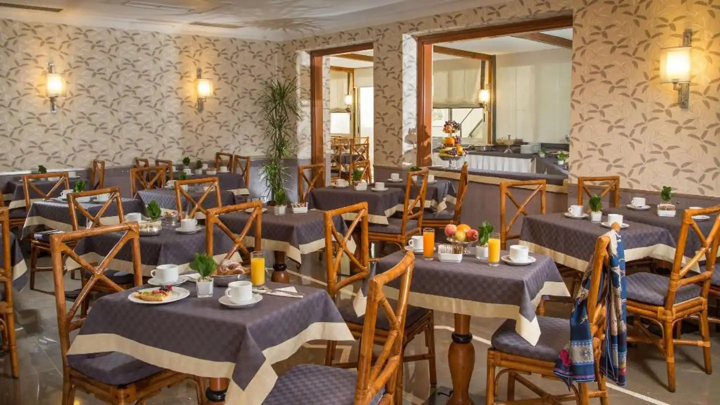 Santa Costanza Restaurant