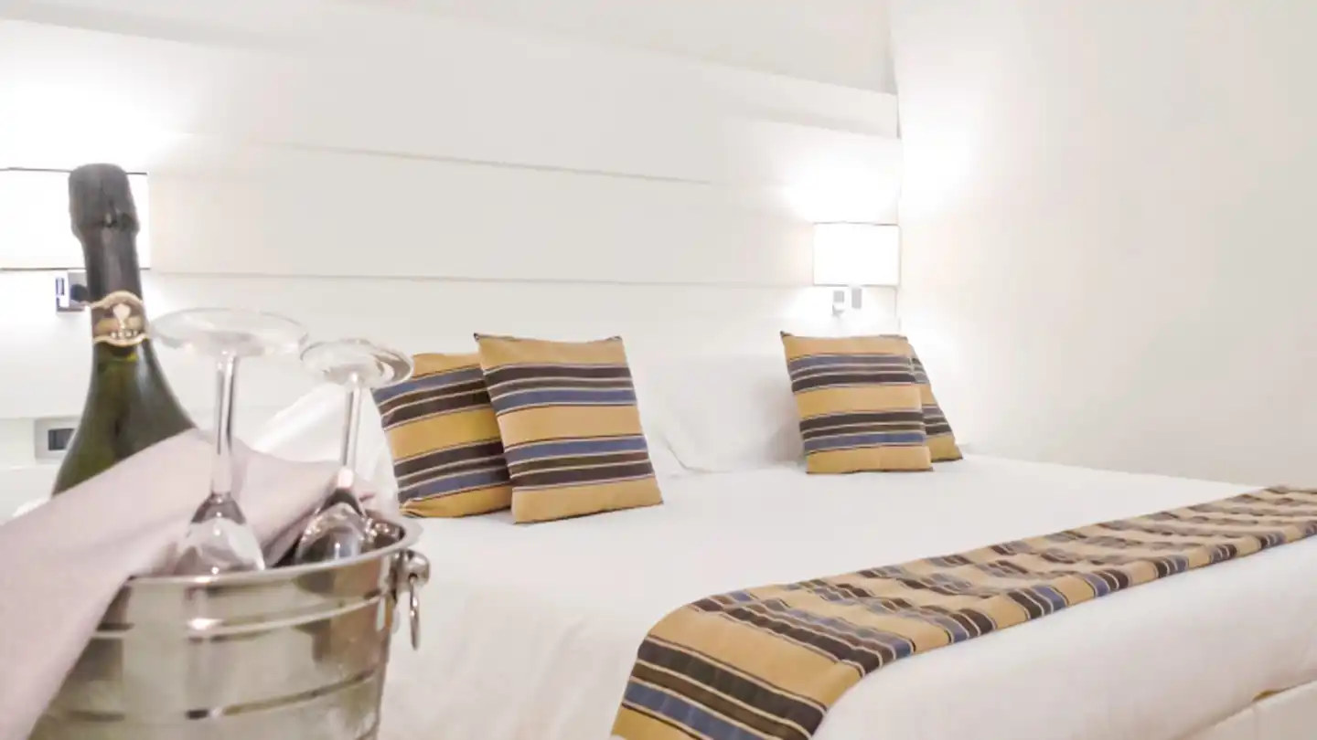 Sunshine Club Hotel e Beauty Farm Wohnbeispiel