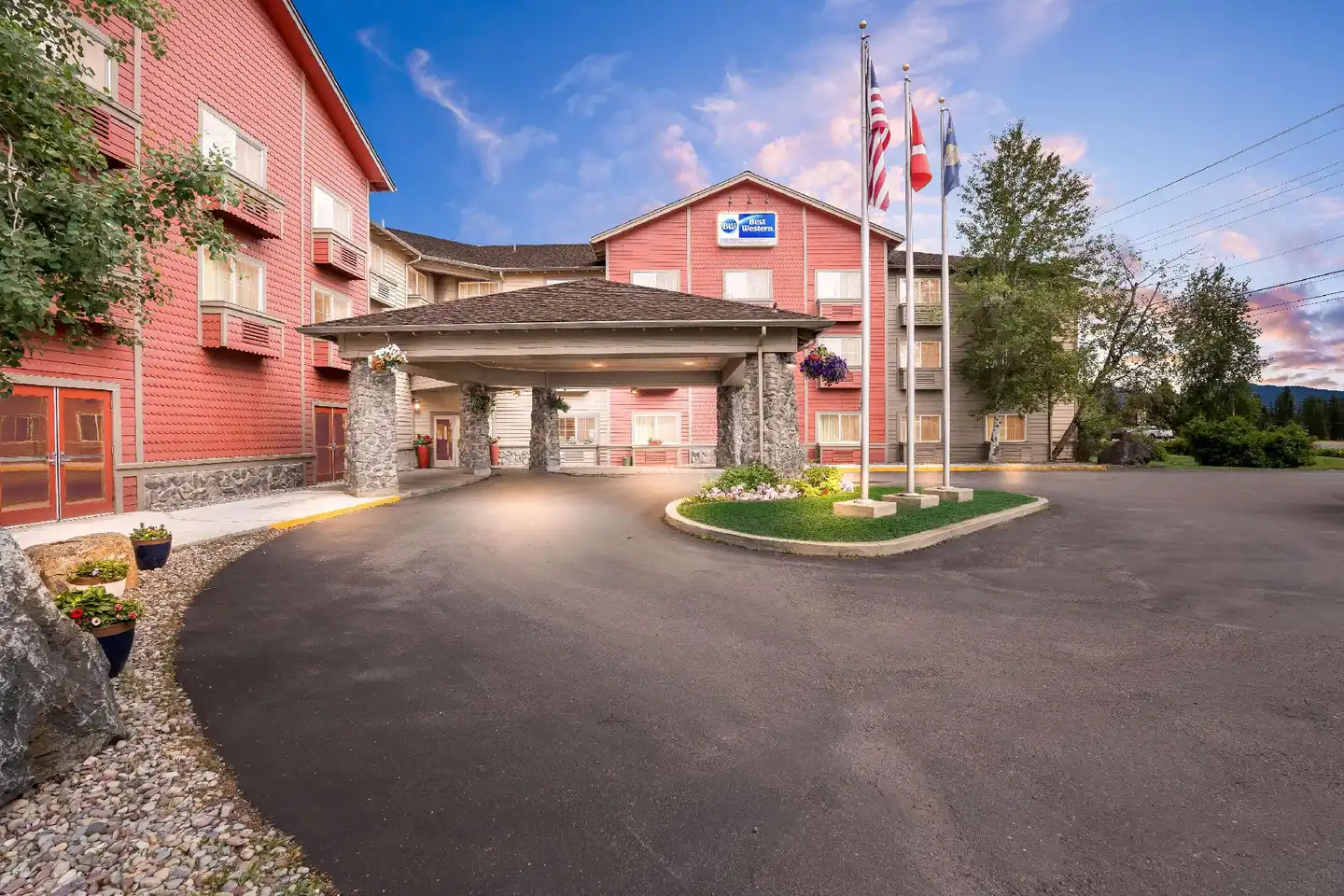 Best Western Rocky Mountain Lodge Aussenansicht