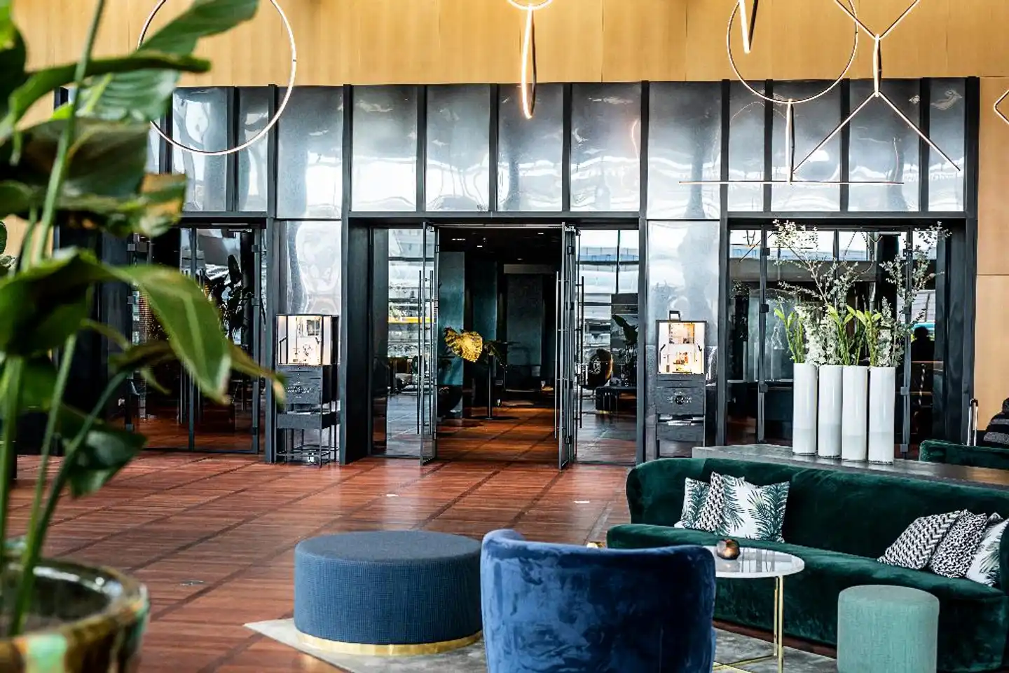 Clarion Hotel Copenhagen Airport Lobby