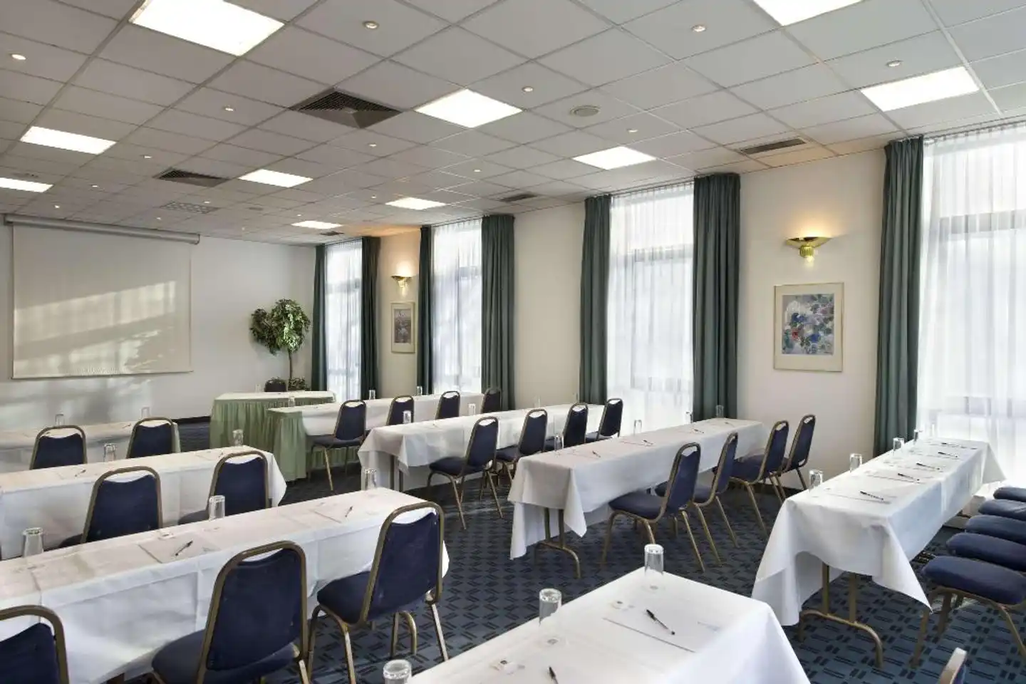 Wyndham Garden Duesseldorf Mettmann Restaurant