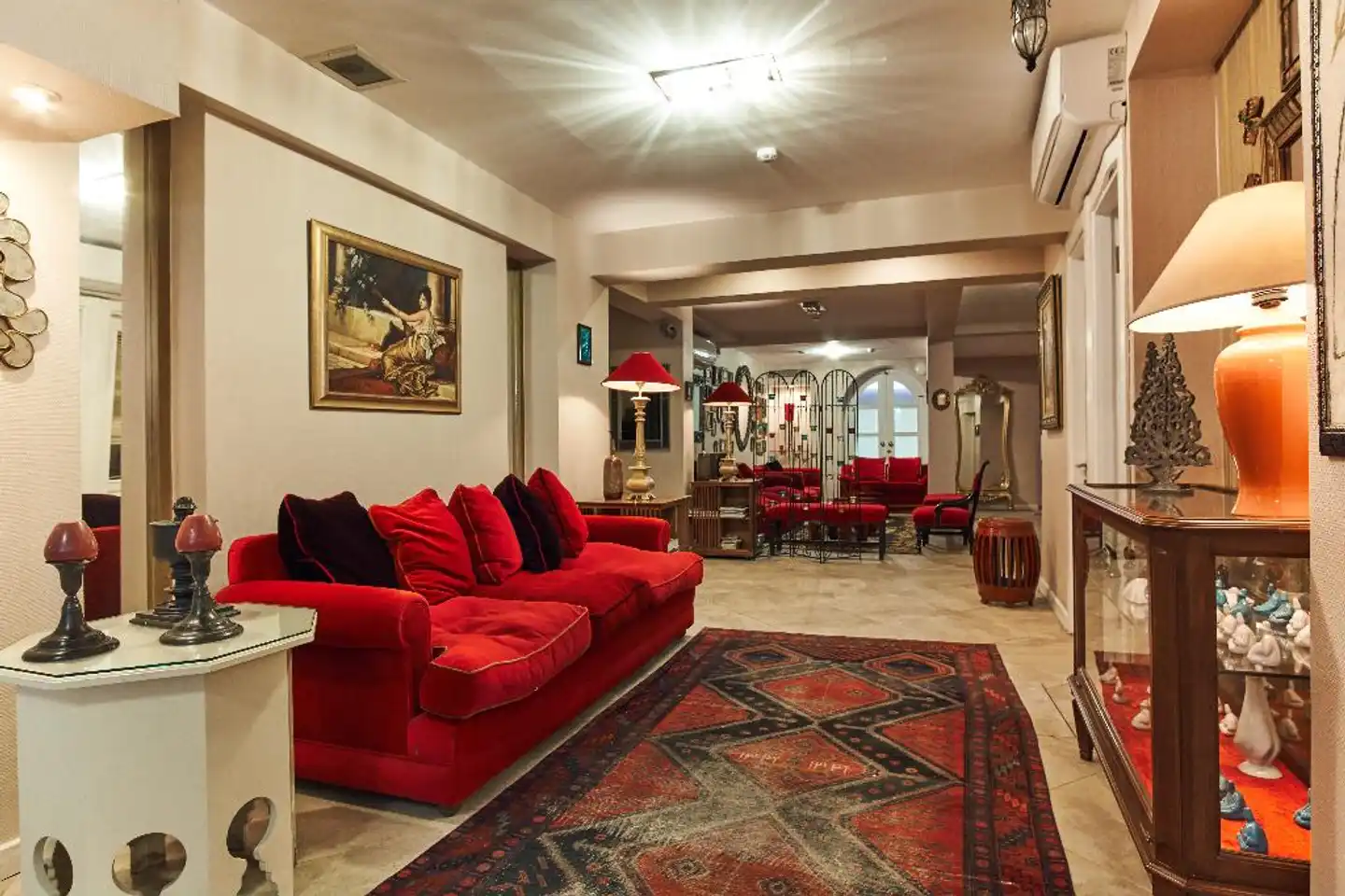 Celal Sultan Hotel Lobby
