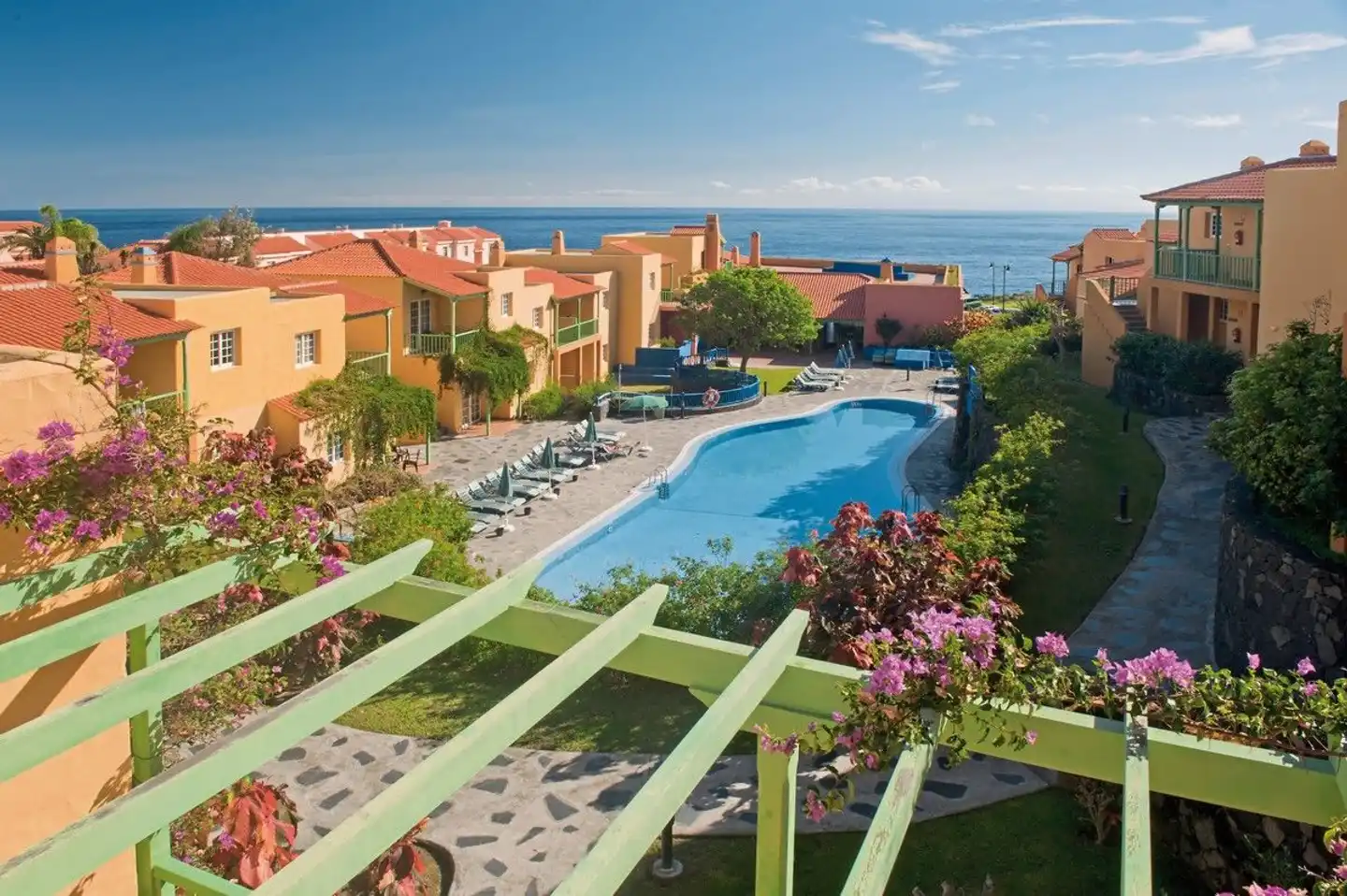 La Caleta Pool