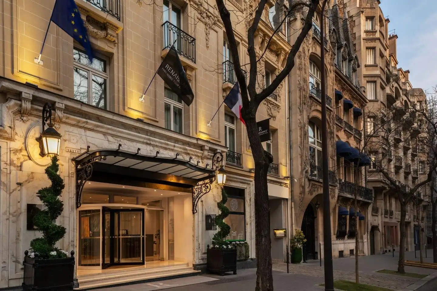 Renaissance Paris Le Parc Trocadero Hotel Aussenansicht