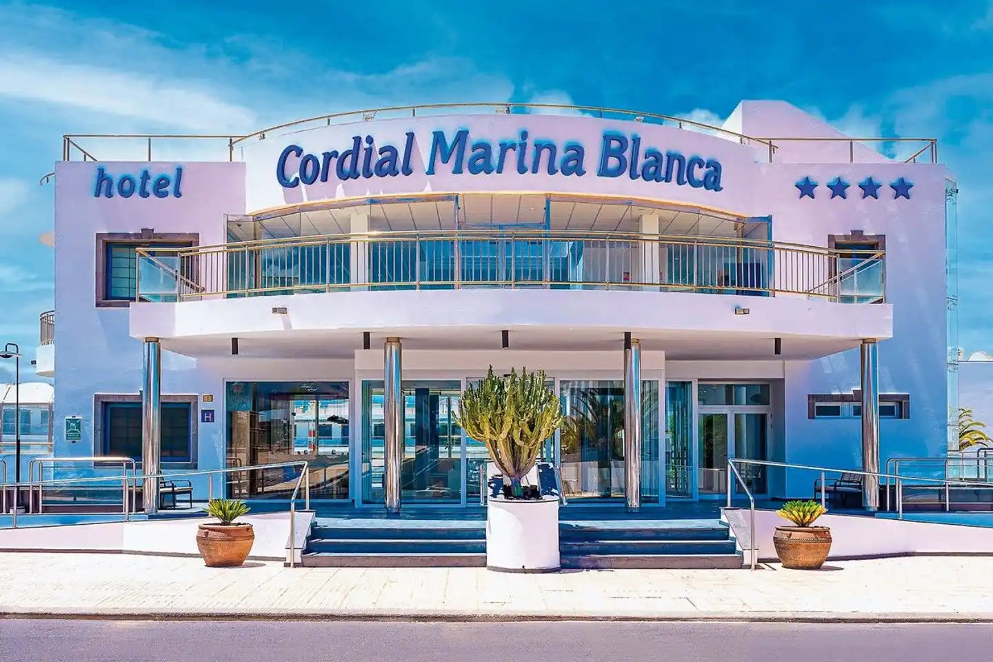 Cordial Marina Blanca Aussenansicht