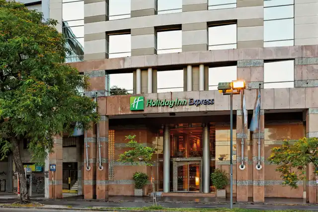 Holiday Inn Express Puerto Madero Aussenansicht