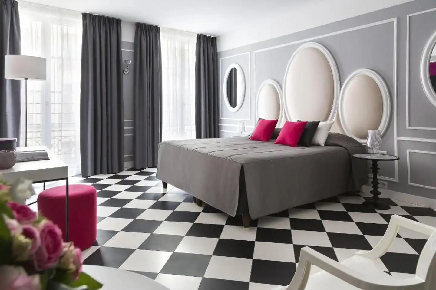 Citadines Opéra Paris Lobby