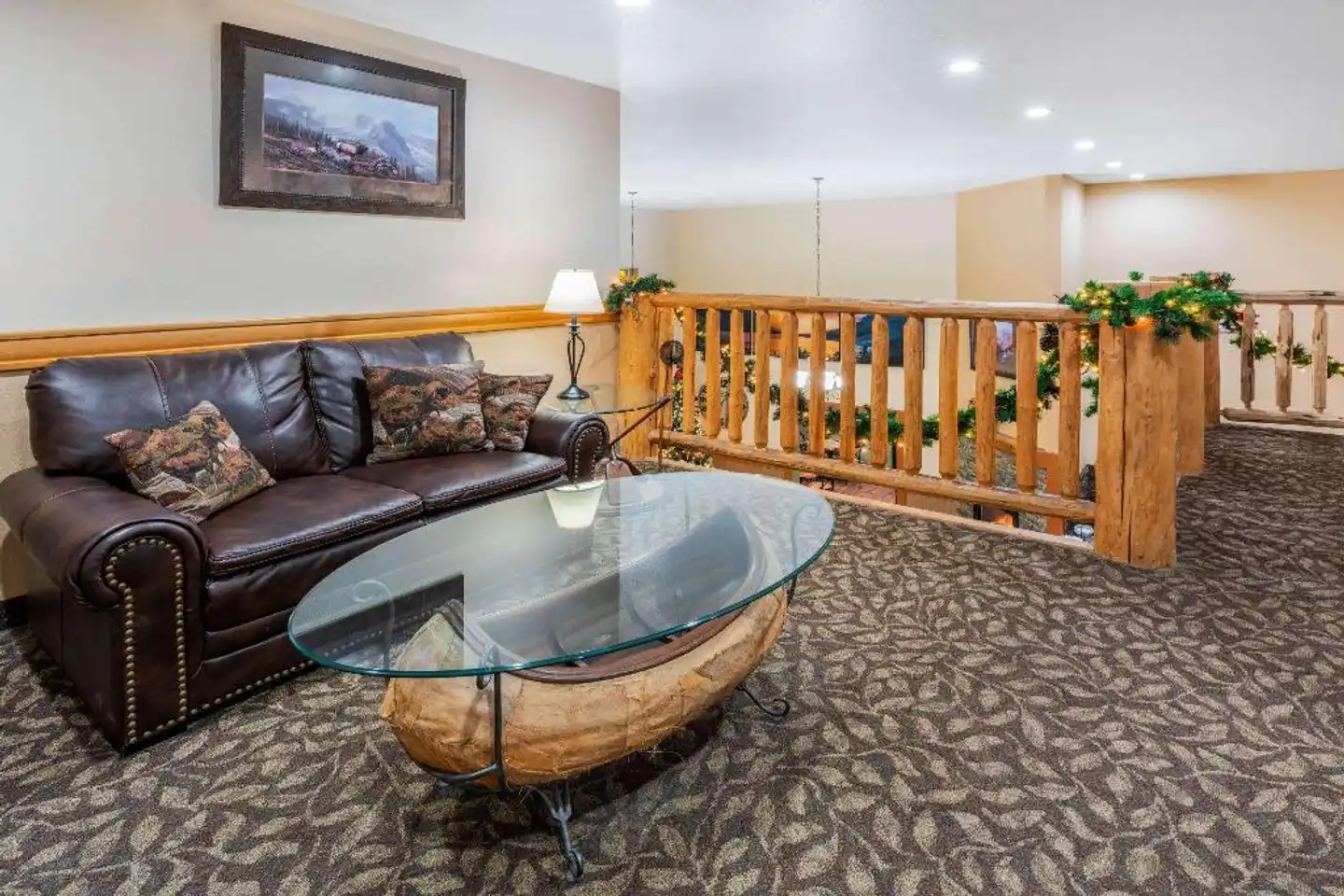 La Quinta Inn & Suites by Wyndham Belgrade - Bozeman Airport Lobby