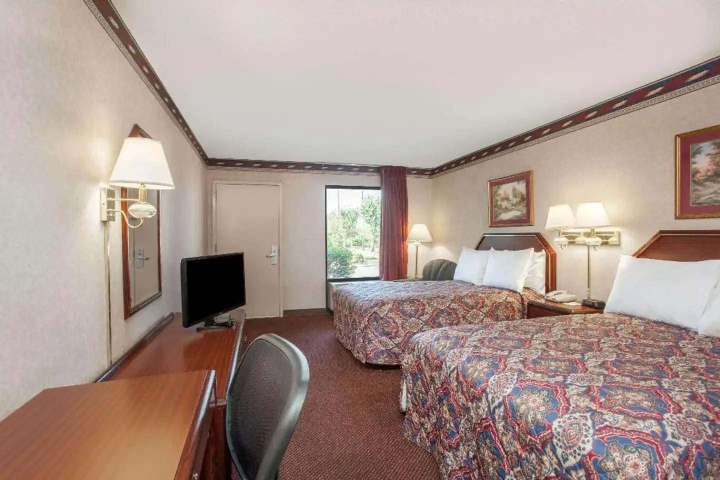 Days Inn by Wyndham Saint Pauls Wohnbeispiel