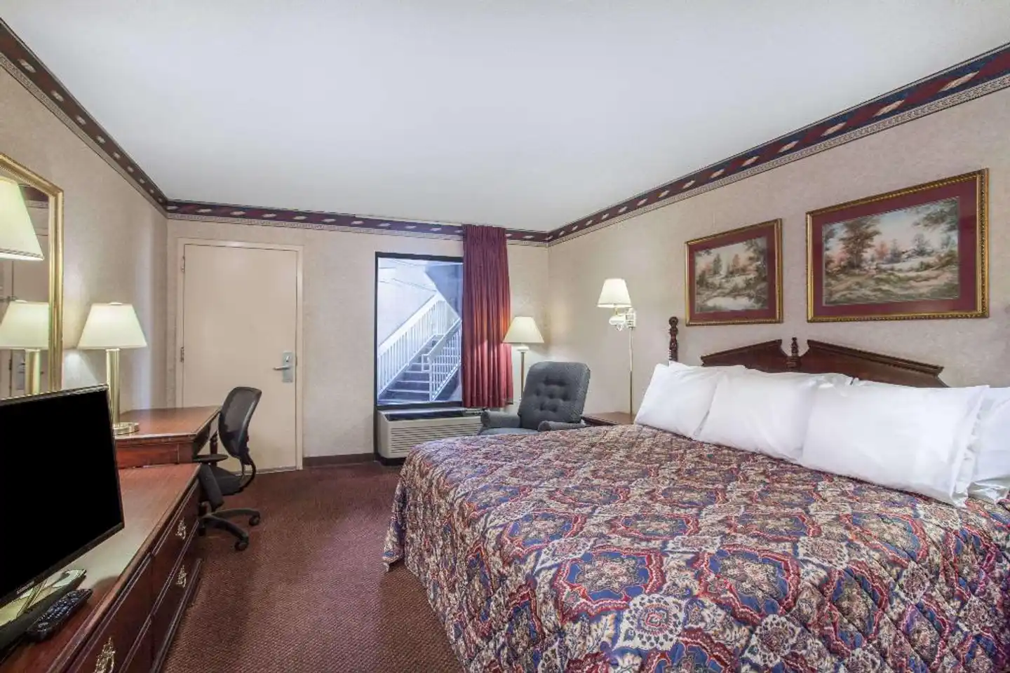 Days Inn by Wyndham Saint Pauls Wohnbeispiel