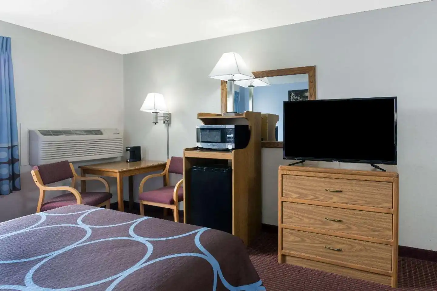 Super 8 by Wyndham Wisconsin Dells Wohnbeispiel