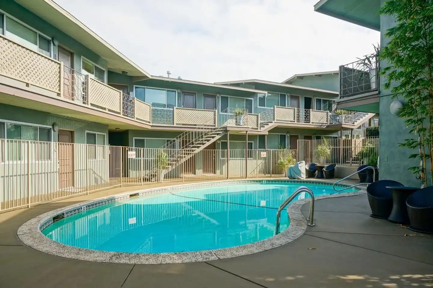 Inn at East Beach Pool