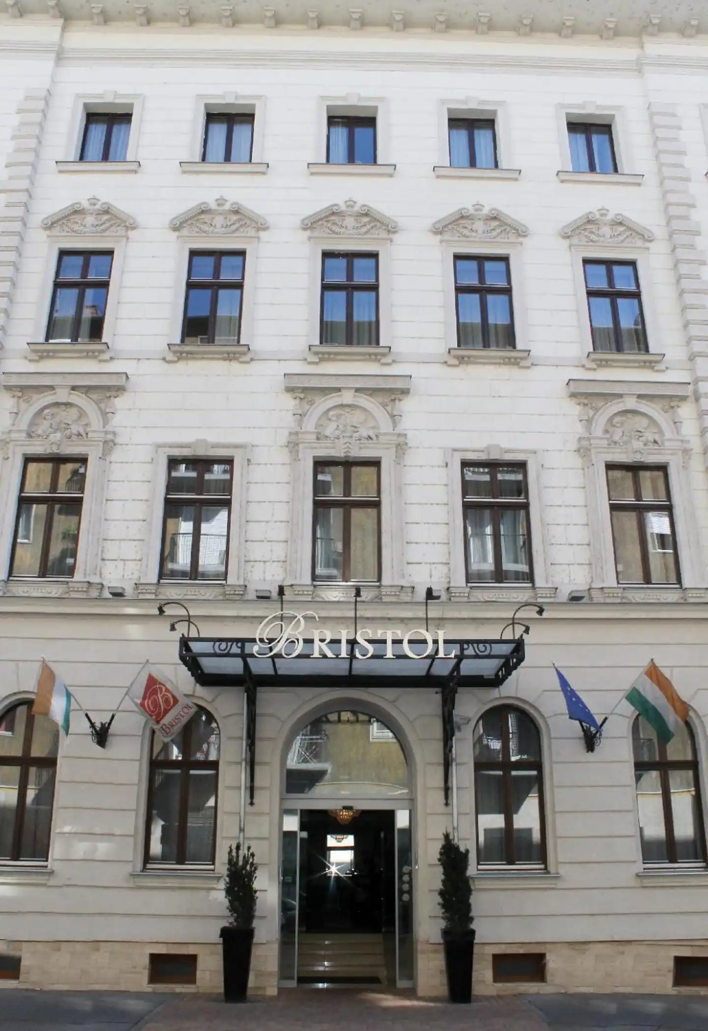 Hotel Bristol Budapest Aussenansicht