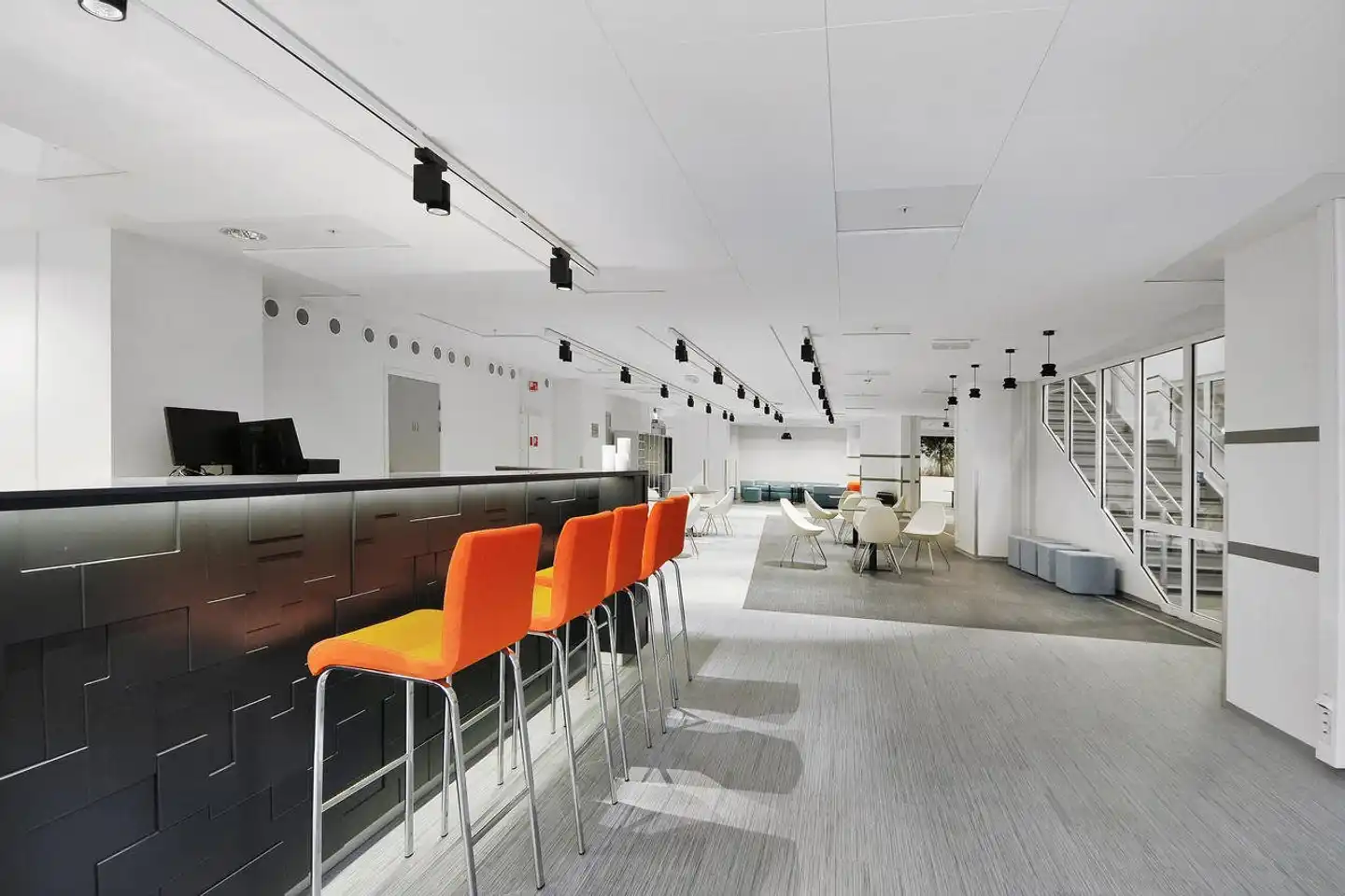 Anker Apartment Bar