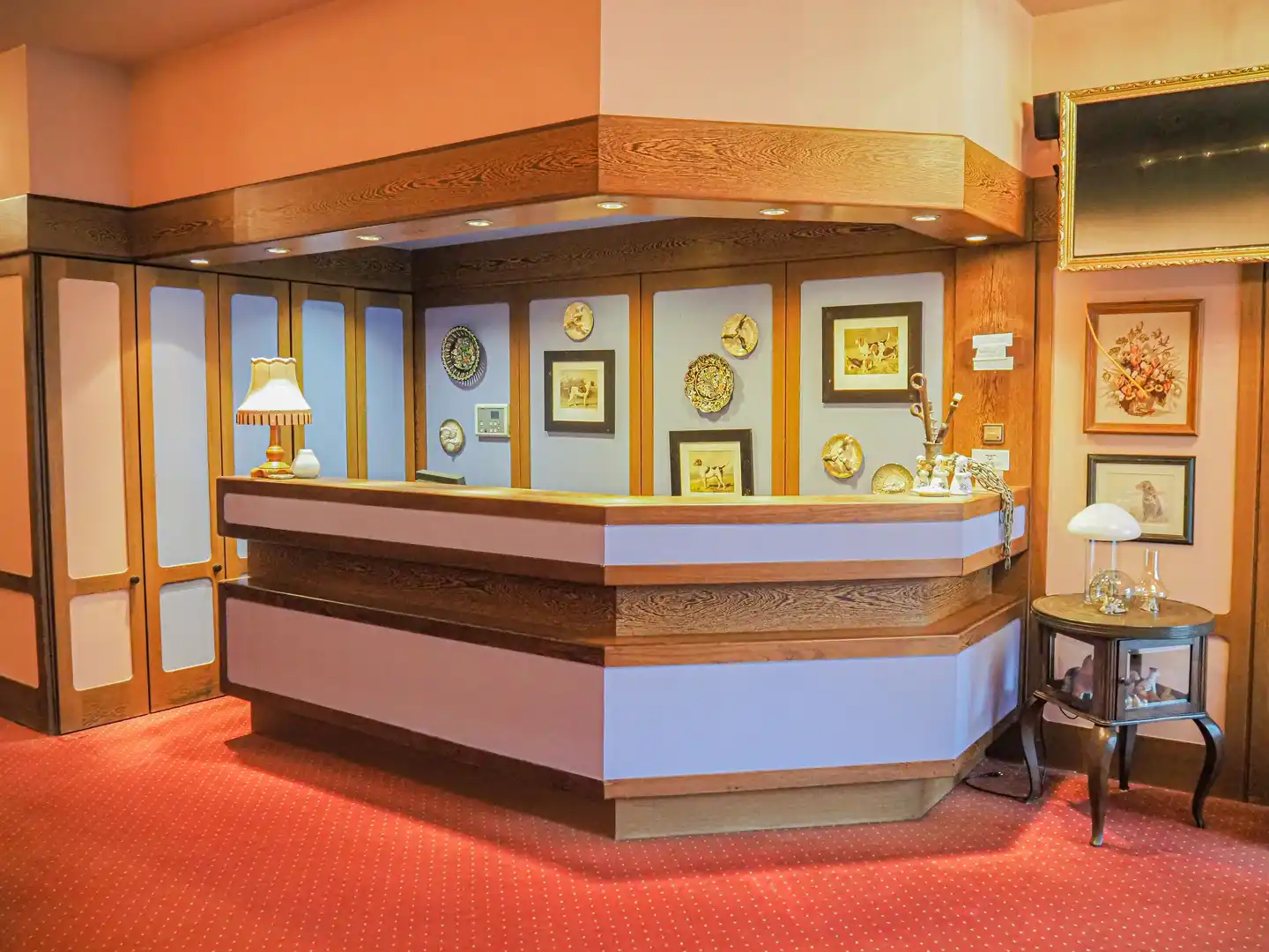 Tante ALMA's Mülheimer Hotel Lobby