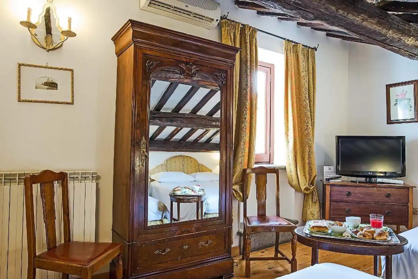 Fontana Hotel Rome Wohnbeispiel