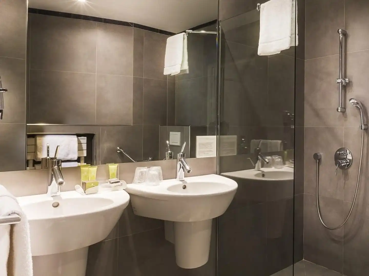 Albe Saint Michel Badezimmer
