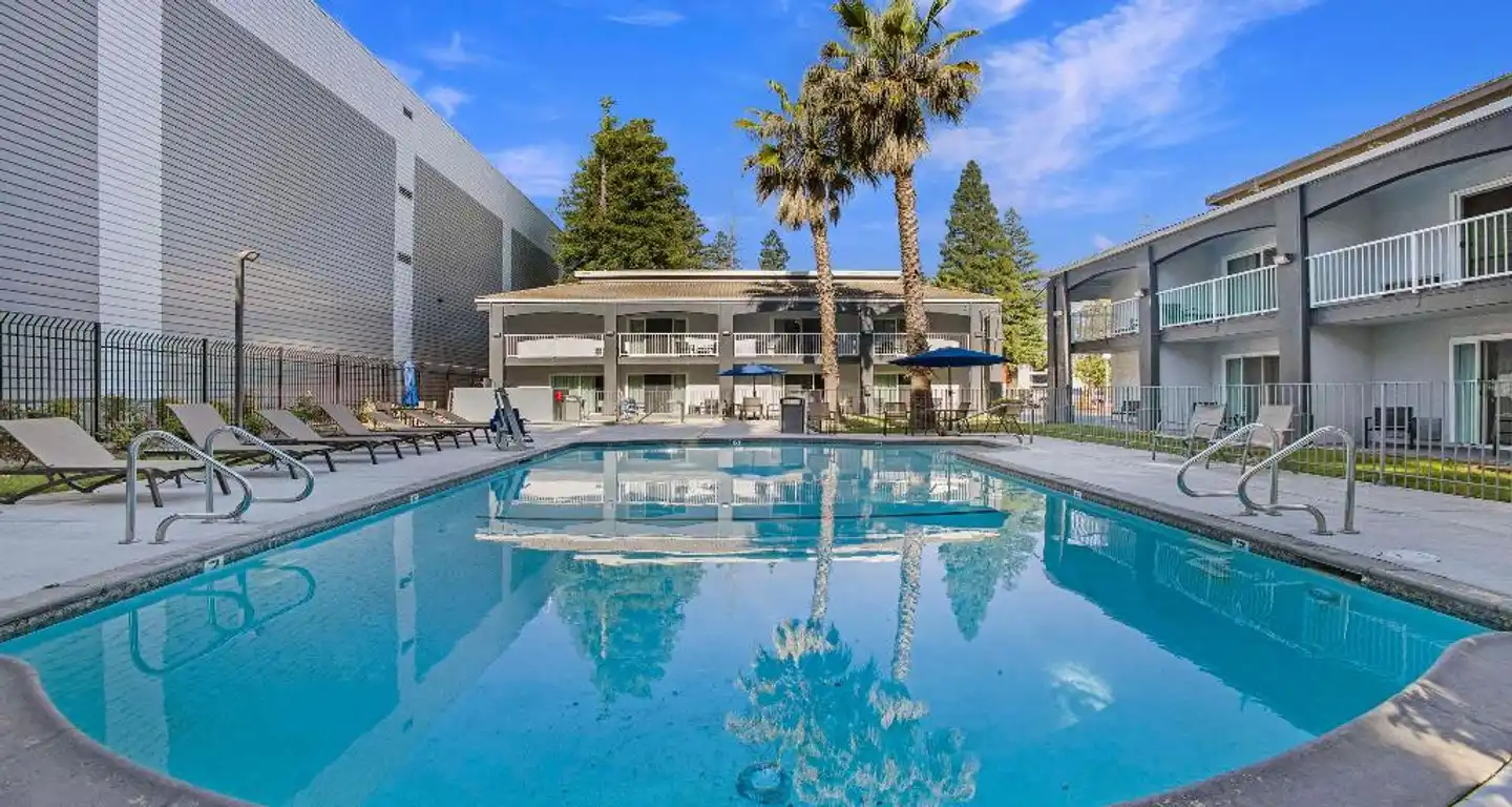 SureStay Plus Hotel by Best Western Sacramento North Pool