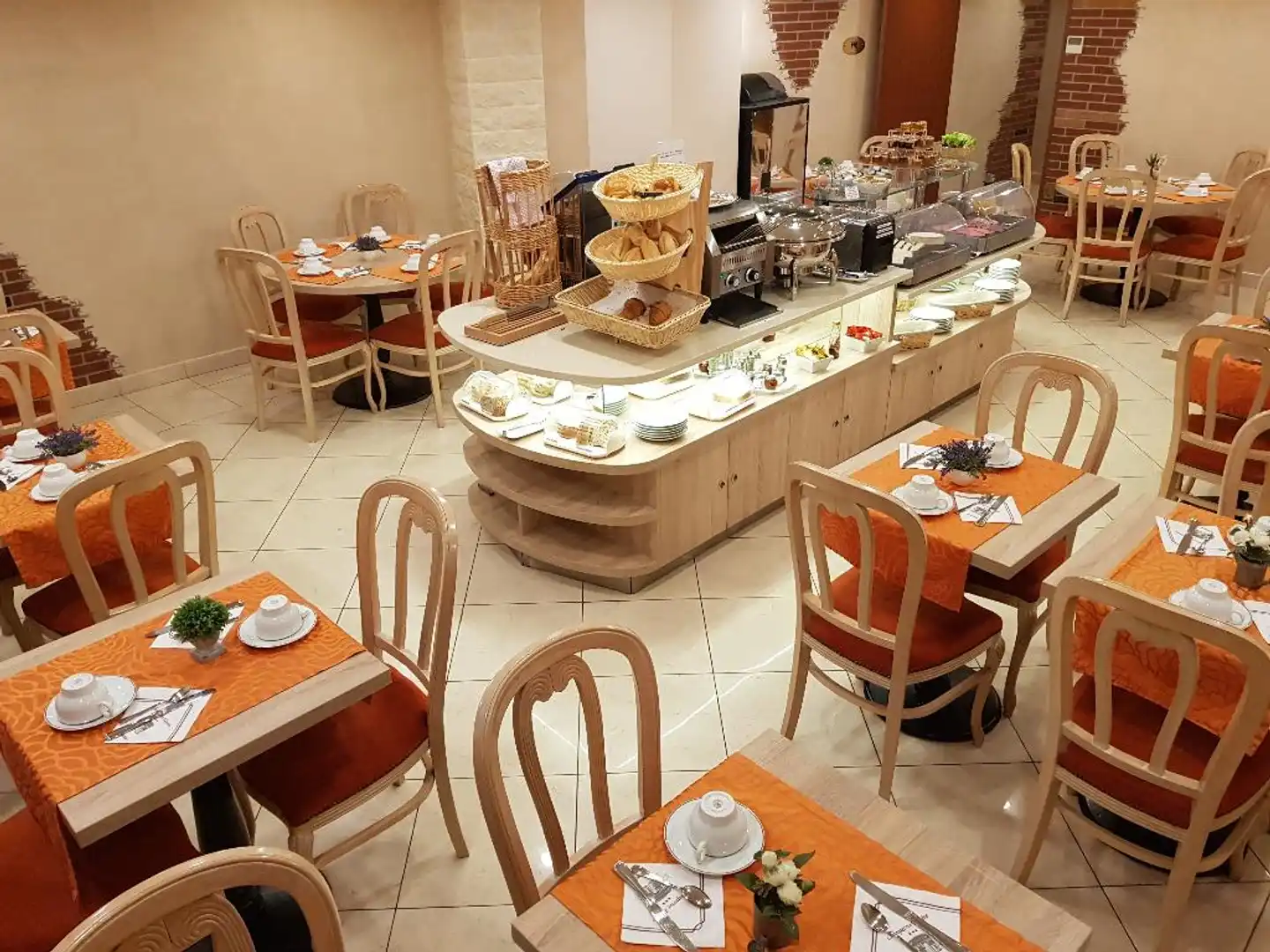Hotel Champerret-Elysees Restaurant