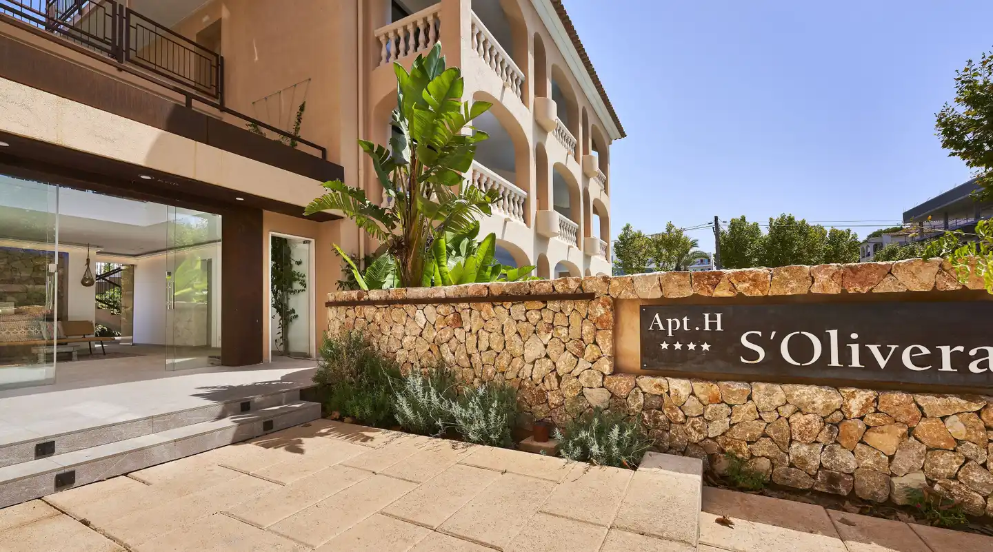 Apartamentos S'Olivera Aussenansicht