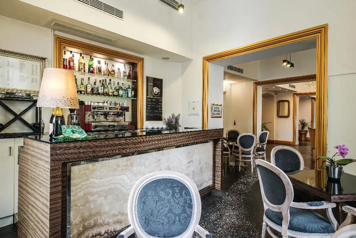 Assenzio Bar