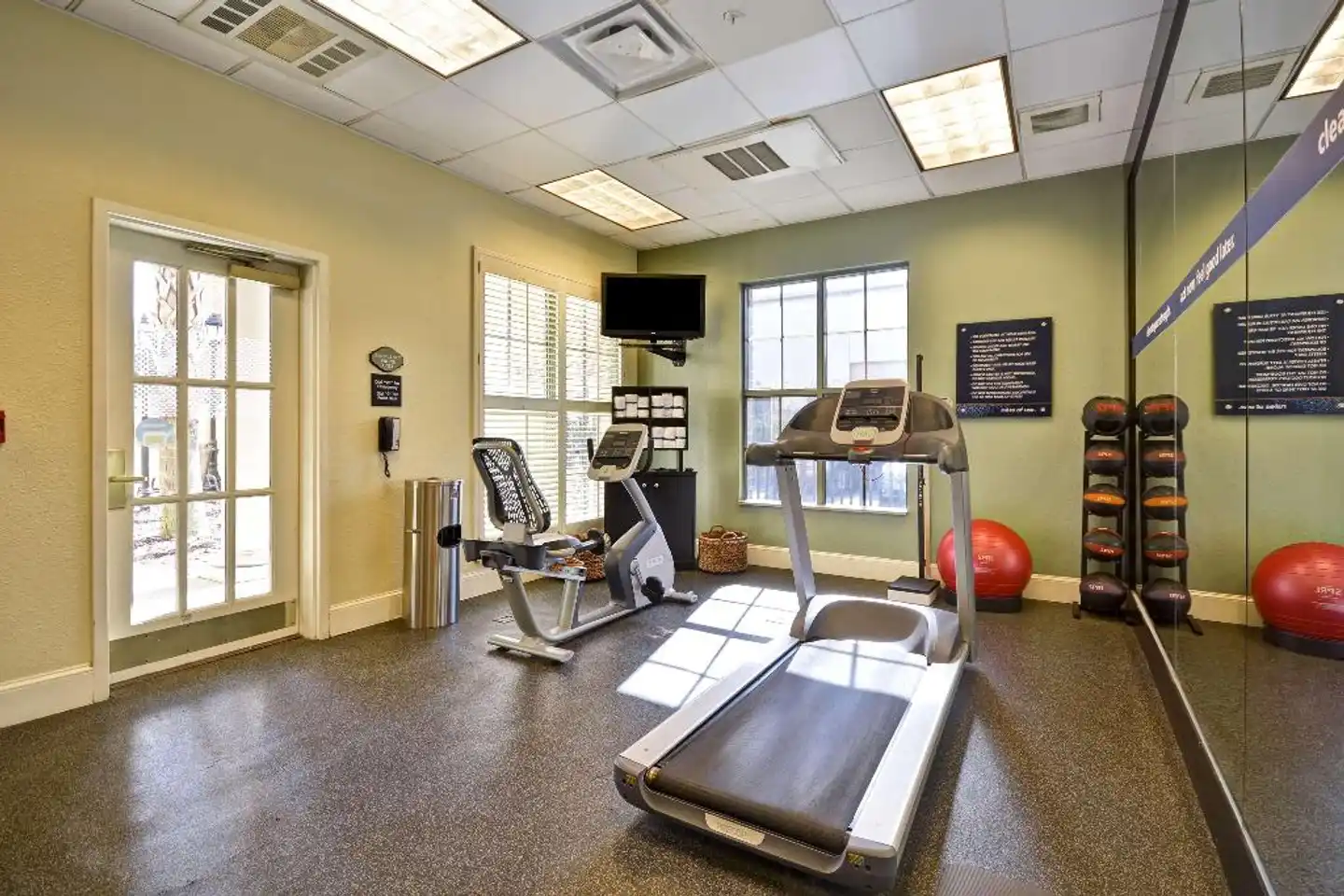 Hampton Inn & Suites Savannah Historic District Sport und Entertainment