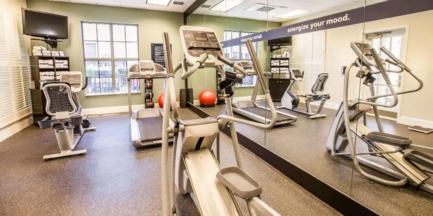 Hampton Inn & Suites Savannah Historic District Sport und Entertainment