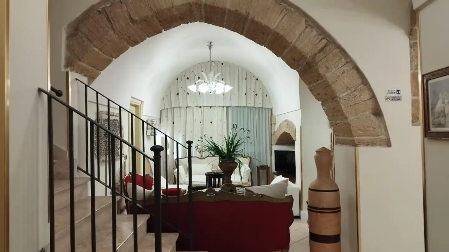 Akropolis Lobby