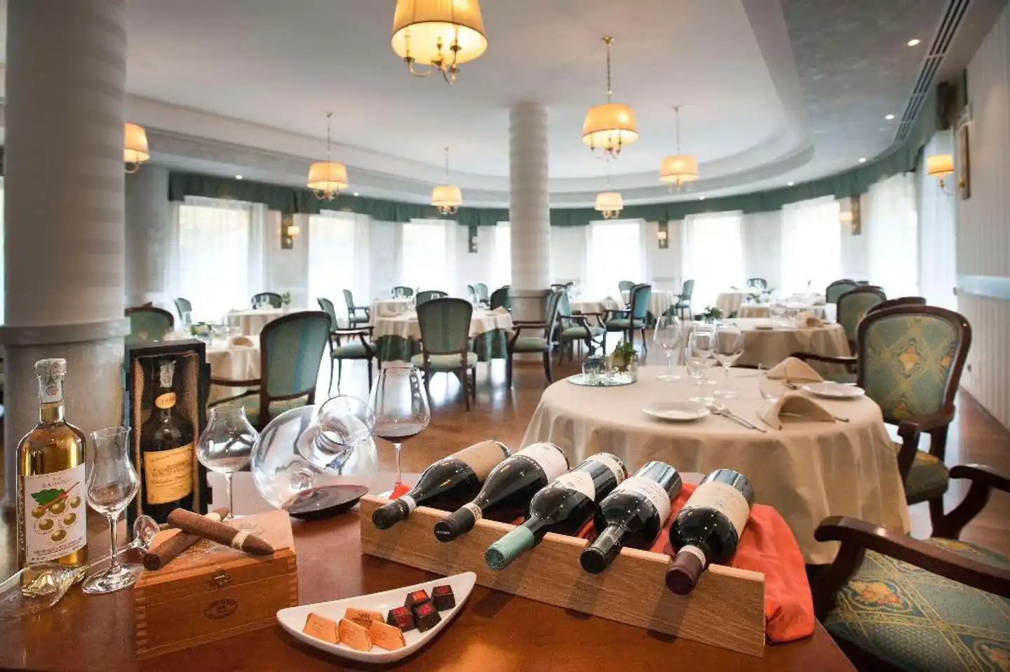 Phi Hotel Cavalieri Restaurant